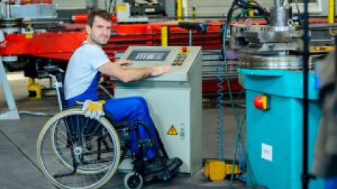 La OIT y Fundación ONCE lanzan la hoja de ruta para la incorporación al mundo laboral de personas con discapacidad La OIT y Fundación ONCE lanzan la hoja de ruta para la incorporación al mundo laboral de personas con discapacidad