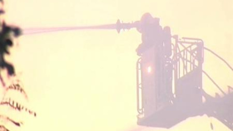 Calcinada una nave industrial en el polígono de Gavá (Barcelona) Calcinada una nave industrial en el polígono de Gavá (Barcelona)