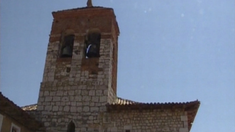 Un cura suspendido por mensajes a una menor Un cura suspendido por mensajes a una menor