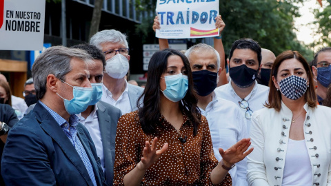 11/06/2021. Imagen de archivo de la presidenta de Ciudadanos, Inés Arrimadas, en una concentración contra los indultos, este viernes en Barcelona. - EFE 11/06/2021. Imagen de archivo de la presidenta de Ciudadanos, Inés Arrimadas, en una concentración contra los indultos, este viernes en Barcelona. - EFE