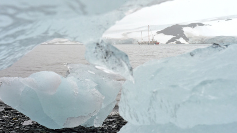 27/06/2024 El buque colombiano ARC 20 de Julio durante una expedición a la Antártida. 27/06/2024 El buque colombiano ARC 20 de Julio durante una expedición a la Antártida.