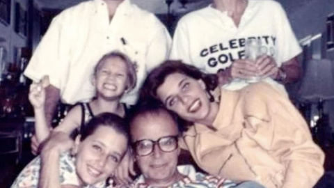 Antonio Pertiñez y Luise Heidenreich junto a su familia. Antonio Pertiñez y Luise Heidenreich junto a su familia.