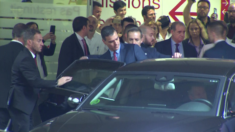 Personal del Hospital Sant Pau abuchean a SÃ¡nchez a su salida