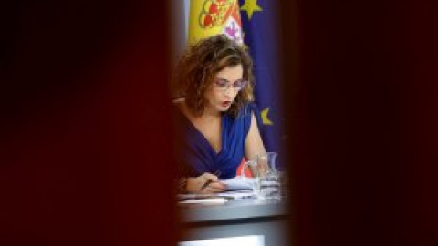 El Gobierno revisará la legalidad del fondo de ayuda a los encausados por el 'procés' El Gobierno revisará la legalidad del fondo de ayuda a los encausados por el 'procés'