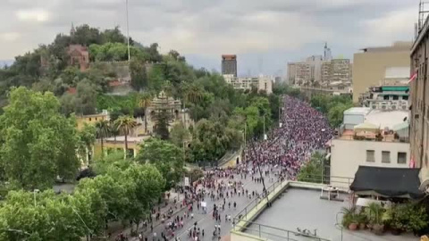 Nueva noche de disturbios y violencia en Santiago de Chile Nueva noche de disturbios y violencia en Santiago de Chile
