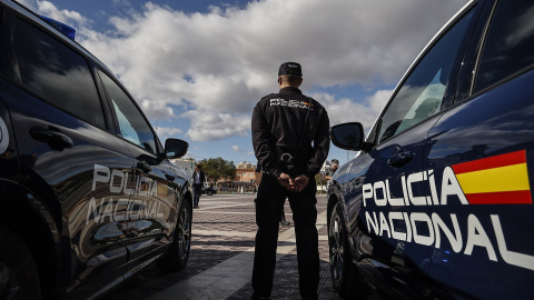 Noviembre de 2023. Agente de la Policía Nacional en noviembre de 2023. Noviembre de 2023. Agente de la Policía Nacional en noviembre de 2023.