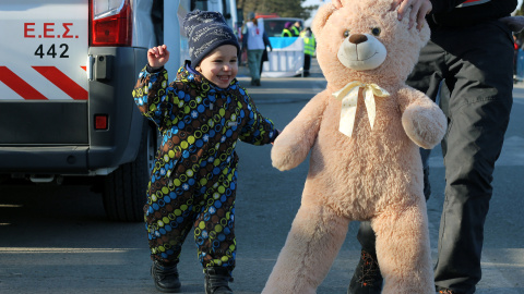 Klim juega con un voluntario Klim juega con un voluntario