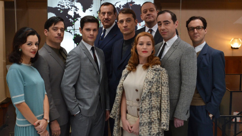 El repartiment de la sèrie 'Au service de la France'. El repartiment de la sèrie 'Au service de la France'.