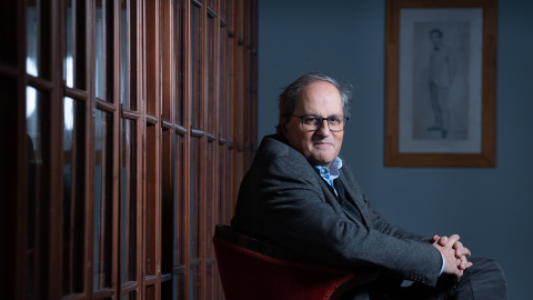 El expresidente de la Generalitat de Catalunya, Quim Torra, posa para Europa Press, en la sala Pompeu Fabra del Ateneu Barcelonès, a 11 de marzo de 2024, en Barcelona, Catalunya (España). El expresidente de la Generalitat de Catalunya, Quim Torra, posa para Europa Press, en la sala Pompeu Fabra del Ateneu Barcelonès, a 11 de marzo de 2024, en Barcelona, Catalunya (España).