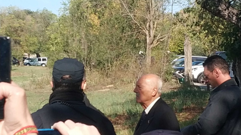 Tejero llega a Mingorrubio y es recibido con gritos de "viva España".