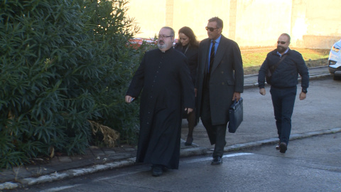 Llega a Mingorrubio el sacerdote RamÃ³n Tejero, quien oficiarÃ¡ la misa 