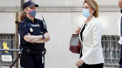 La ex secretaria general del PP María Dolores de Cospedal a su llegada a la Audiencia Nacional, este martes. La ex secretaria general del PP María Dolores de Cospedal a su llegada a la Audiencia Nacional, este martes.