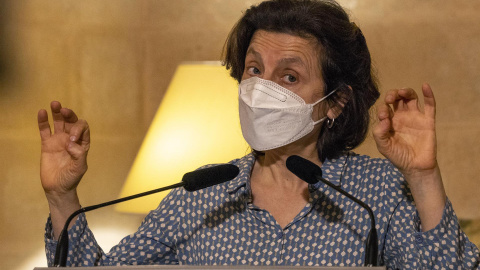 La consellera de Asuntos Sociales y Deportes, Fina Santiago, hace declaraciones después de la reunión de la delegación de la comisión de Peticiones del Parlamento Europeo este 11 de abril de 2022. La consellera de Asuntos Sociales y Deportes, Fina Santiago, hace declaraciones después de la reunión de la delegación de la comisión de Peticiones del Parlamento Europeo este 11 de abril de 2022.