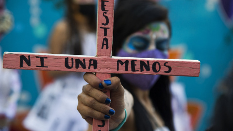12/4/22-Una mujer durante una manifestación feminista en Ciudad de México, a 25 de noviembre de 2021. 12/4/22-Una mujer durante una manifestación feminista en Ciudad de México, a 25 de noviembre de 2021.