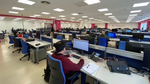 05/04/2022 - Treballadors de l'empresa T-Systems, a Reus. 05/04/2022 - Treballadors de l'empresa T-Systems, a Reus.