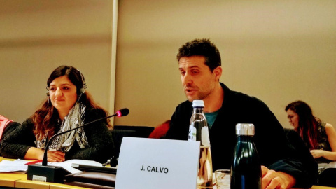 Jordi Calvo, coordinador del centro Delàs para Estudios de Paz, en la jornada de debate en el Parlamento Europeo sobre la financiación europea al sector de la defensa.