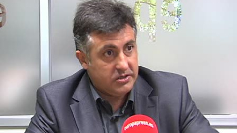 "Aznar sufre secuelas por la guerra de Irak" "Aznar sufre secuelas por la guerra de Irak"