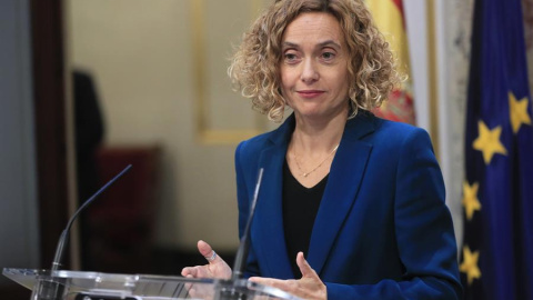 La presidenta del Congreso Meritxell Batet se dirige a los medios de comunicación durante la rueda de prensa tras la primera reunión de la Mesa La presidenta del Congreso Meritxell Batet se dirige a los medios de comunicación durante la rueda de prensa tras la primera reunión de la Mesa