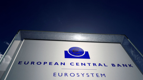 El logo del BCE en el exterior de su sede en Fráncfort. REUTERS El logo del BCE en el exterior de su sede en Fráncfort. REUTERS