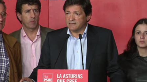 Fernández reconoce el "mal resultado" del PSOE en Asturias Fernández reconoce el "mal resultado" del PSOE en Asturias