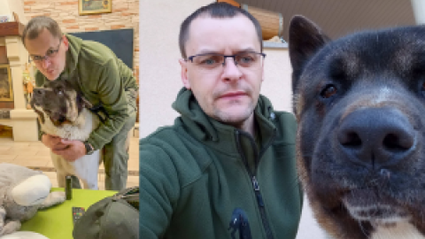 Un perro consuela al ucraniano que se enteró por Twitter del asesinato de su familia Un perro consuela al ucraniano que se enteró por Twitter del asesinato de su familia