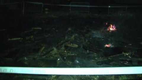 Un joven muere en una hoguera de San Juan en A Coruña Un joven muere en una hoguera de San Juan en A Coruña