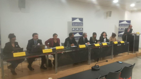 Les entitats durant la roda de premsa en què han exposat les vulneracions de drets humans per part de l'Estat. Les entitats durant la roda de premsa en què han exposat les vulneracions de drets humans per part de l'Estat.