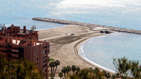 Imagen de archivo de la Playa de La Malagueta durante el confinamiento, a 29 de marzo de 2020. Imagen de archivo de la Playa de La Malagueta durante el confinamiento, a 29 de marzo de 2020.