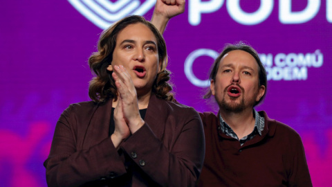08/11/2019.- El líder de Unidas Podemos, Pablo Iglesias (d), y la alcaldesa de Barcelona, Ada Colau, intervienen en el acto de cierre de campaña de la formación, que ha tenido lugar este viernes en Ifema, Madrid. EFE/ Emilio Naranjo 08/11/2019.- El líder de Unidas Podemos, Pablo Iglesias (d), y la alcaldesa de Barcelona, Ada Colau, intervienen en el acto de cierre de campaña de la formación, que ha tenido lugar este viernes en Ifema, Madrid. EFE/ Emilio Naranjo