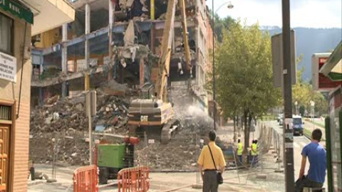 Los vecinos de Rekalde recuperan la normalidad Los vecinos de Rekalde recuperan la normalidad