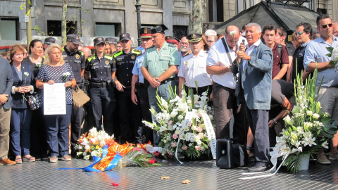 Imagen del homenaje de Acvot en Las Rambras. EUROPA PRESS Imagen del homenaje de Acvot en Las Rambras. EUROPA PRESS