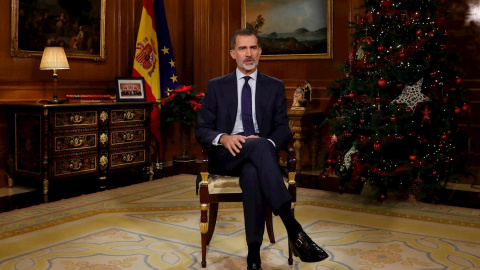El rey Felipe VI pronuncia el tradicional mensaje en la Nochebuena de 2019. /EFE El rey Felipe VI pronuncia el tradicional mensaje en la Nochebuena de 2019. /EFE