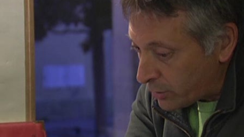 Víctima de ETA espera que la banda le pida perdón Víctima de ETA espera que la banda le pida perdón