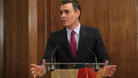 30/12/2019.- El candidato a la investidura, Pedro Sánchez, pronuncia unas palabras durante el acto de firma del acuerdo programático con Unidas Podemos. / EFE - JUANJO MARTÍN 30/12/2019.- El candidato a la investidura, Pedro Sánchez, pronuncia unas palabras durante el acto de firma del acuerdo programático con Unidas Podemos. / EFE - JUANJO MARTÍN
