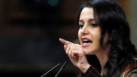 Arrimadas interviene en la sesión de investidura. (EFE)