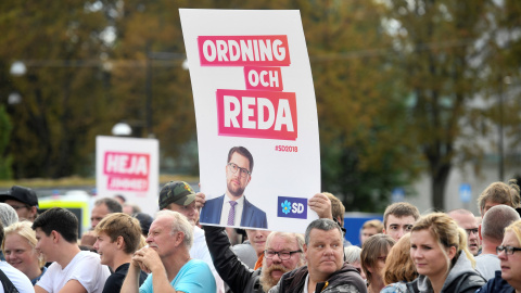 Público en un acto de campaña de Jimmie Akesson, líder del partido ultraderechista Demócratas Suecos. / REUTERS -  FREDRIK SANDBERG