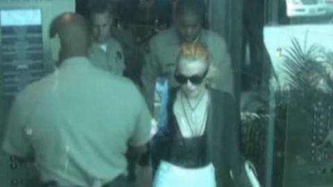 Lindsay Lohan de "chica mala" a buena Lindsay Lohan de "chica mala" a buena