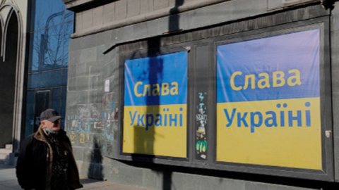 Un cartel reza "Viva Ucrania" en ucraniano en pleno centro de Tibilisi (Georgia) Un cartel reza "Viva Ucrania" en ucraniano en pleno centro de Tibilisi (Georgia)