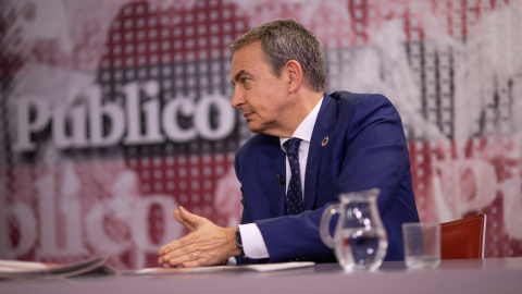 El expresidente del Gobierno José Luis Rodríguez Zapatero en el plató de Público.- CHRISTIAN GONZÁLEZ El expresidente del Gobierno José Luis Rodríguez Zapatero en el plató de Público.- CHRISTIAN GONZÁLEZ