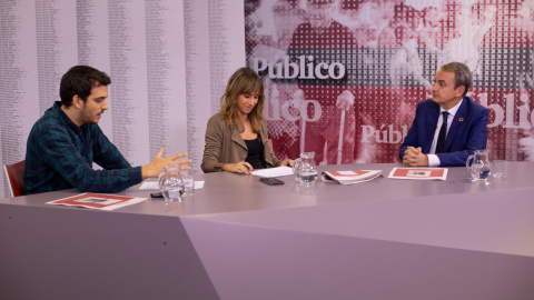 Los periodistas de Público Ana Pardo de Vera y Alejandro Torrús entrevistan a Rodríguez Zapatero.- CHRISTIAN GONZÁLEZ Los periodistas de Público Ana Pardo de Vera y Alejandro Torrús entrevistan a Rodríguez Zapatero.- CHRISTIAN GONZÁLEZ