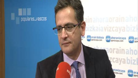 Basagoiti dice que el acuerdo es "para siempre" Basagoiti dice que el acuerdo es "para siempre"