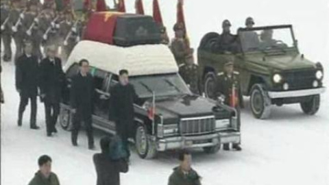 Corea del Norte despide entre lágrimas a Kim-Yong-Il Corea del Norte despide entre lágrimas a Kim-Yong-Il