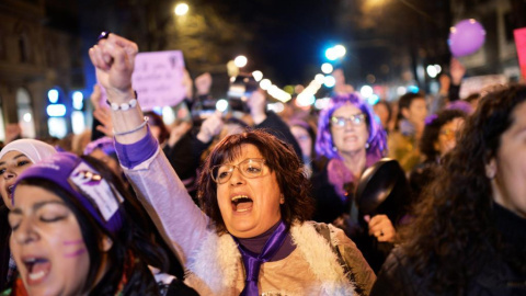 En el 8-M se unieron mujeres de todas las edades, también las feministas veteranas. EFE En el 8-M se unieron mujeres de todas las edades, también las feministas veteranas. EFE