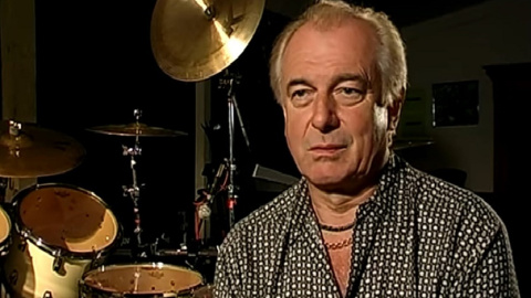 El batería Alan White El batería Alan White