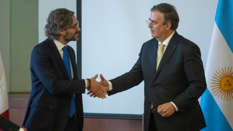 27/05/2022 - El secretario de Relaciones Exteriores de México, Marcelo Ebrard y su homólogo argentino, Santiago Andrés Cafiero. 27/05/2022 - El secretario de Relaciones Exteriores de México, Marcelo Ebrard y su homólogo argentino, Santiago Andrés Cafiero.