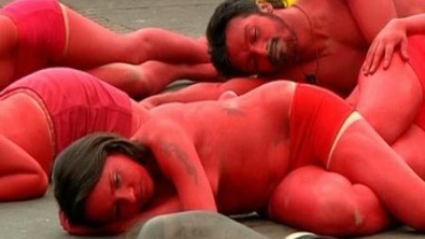 Desnudo anti taurino Desnudo anti taurino