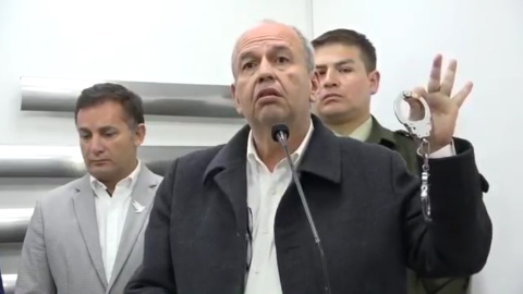 Bolivia pide a la Interpol una orden de detención contra Morales Bolivia pide a la Interpol una orden de detención contra Morales