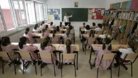 El plan de zona única educativa en Andalucía reactiva el temor a la segregación en las aulas El plan de zona única educativa en Andalucía reactiva el temor a la segregación en las aulas