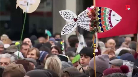 Salvini, escucha: las 'sardinas' vuelven a tomar las calles Salvini, escucha: las 'sardinas' vuelven a tomar las calles