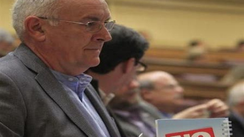 IU invita a los diputados a hacer huelga IU invita a los diputados a hacer huelga